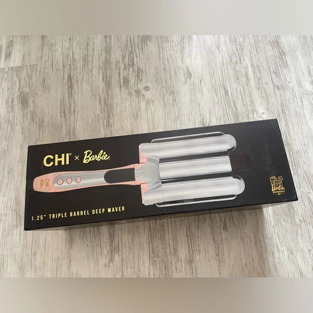 NWT CHI x Barbie Titanium 1.25” Triple Barrel Deep Waver - Picture 8 of 8